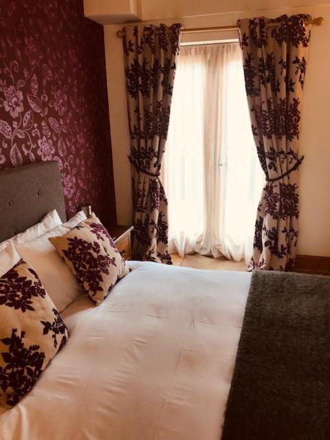 The Forge Guest Rooms Long Whatton Room photo